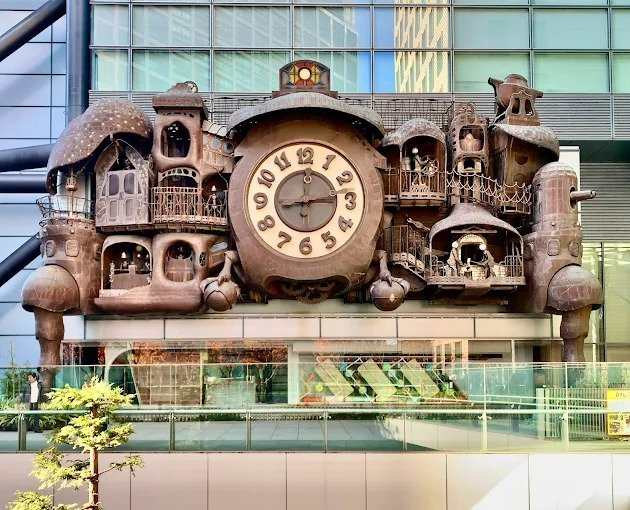 NTV Big Clock designed by Hayao Miyazaki - View 1