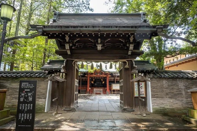 Akasaka Hikawa Shrine